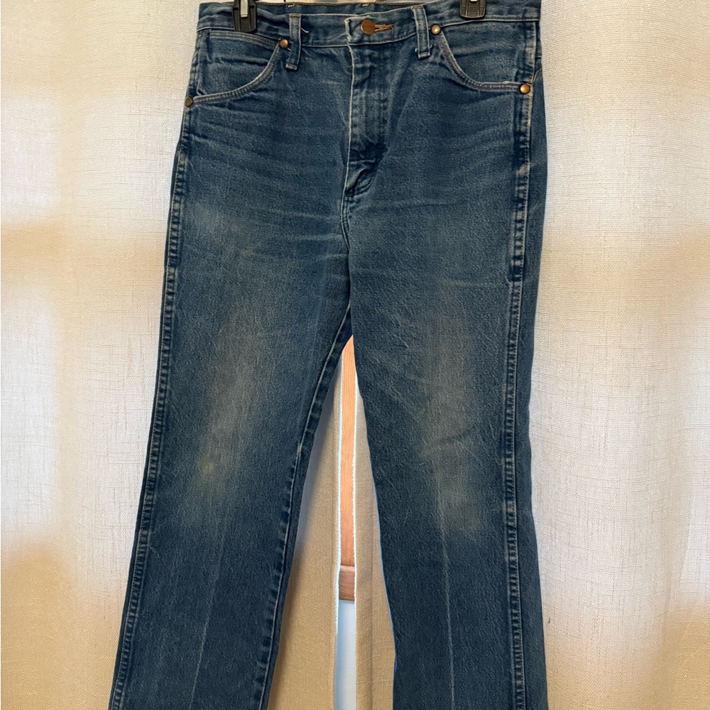 Wrangler Classic Indigo Straight Jeans